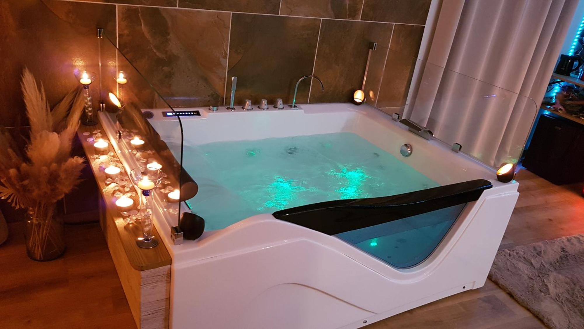 Love Room Jaccuzi Puisserguier 외부 사진